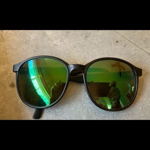Women’s Revo Sunglasses